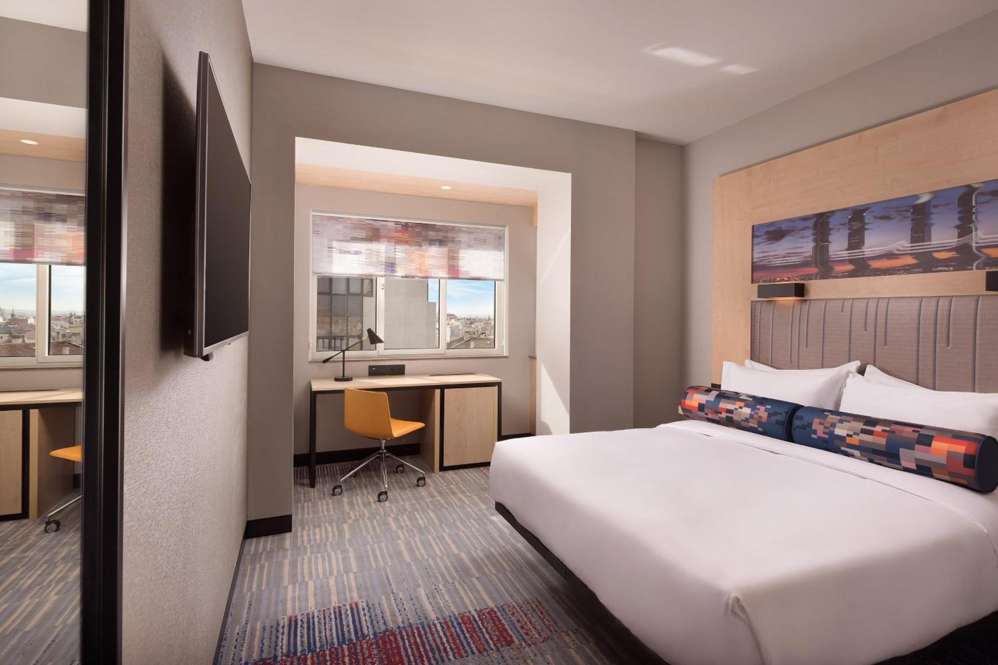 Hotel Aloft Madrid Gran Via Zewnętrze zdjęcie