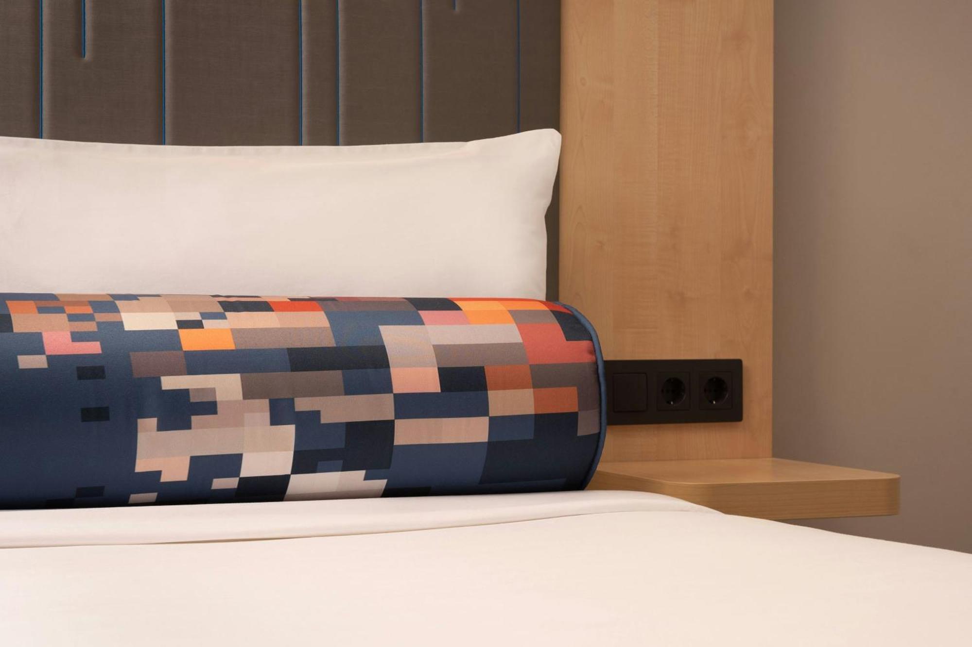 Hotel Aloft Madrid Gran Via Zewnętrze zdjęcie