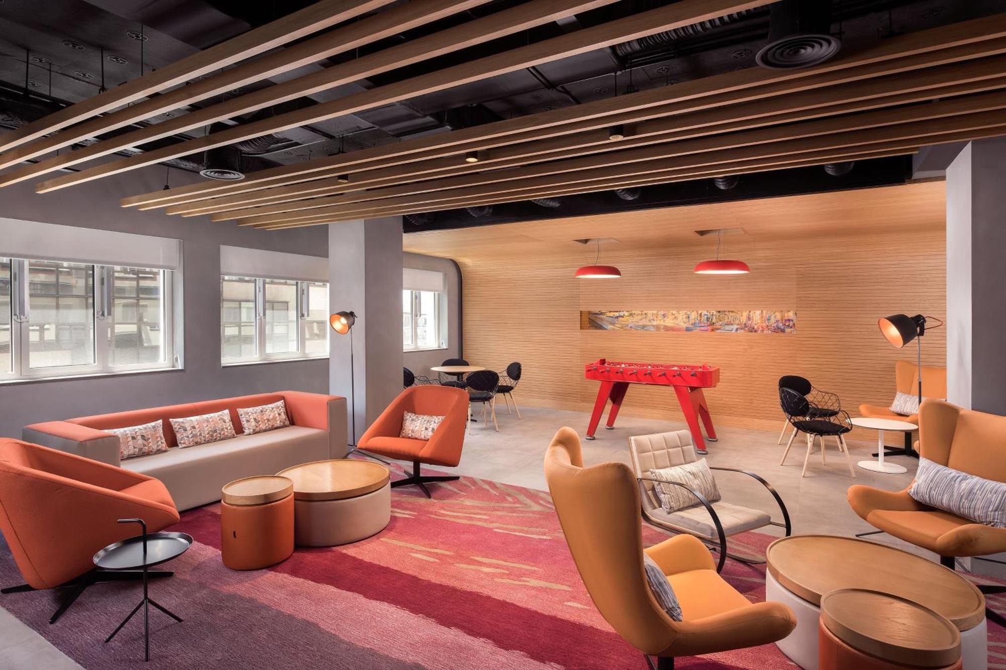 Hotel Aloft Madrid Gran Via Zewnętrze zdjęcie